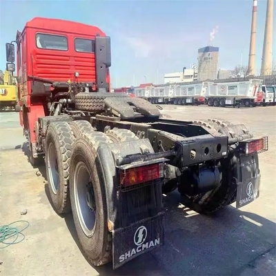 Camión tractor F3000 de 6X4 ruedas con 380 CV y capacidad de carga de 8,2 toneladas