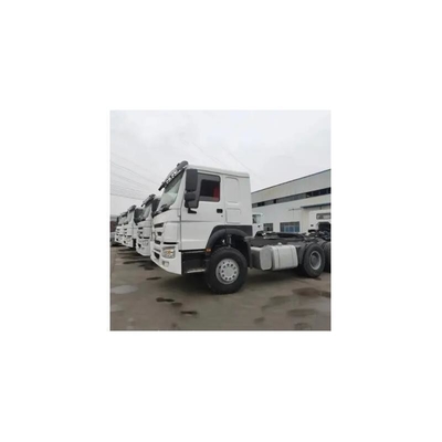 Sinotruk HOWO Camiones 6X4 Vehículos 371HP Camión tractor con par máximo Nm 500-1000nm