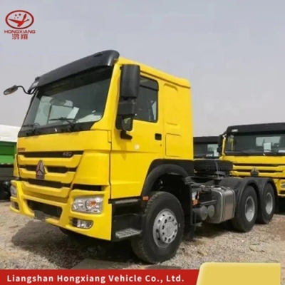 1 año Servicio postventa Personalización HOWO Camión de tiradores 6X4 371HP Camión tractor