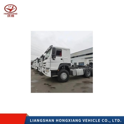 2021 2022 2023 Sinotruck Sitrak C7h G7 4X2 6X4 Camión tractor de 8,2 toneladas Diseño de neumáticos sin tubos
