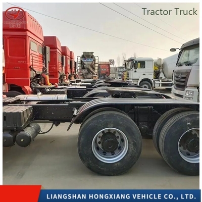 Segmento de camión pesado HOWO 6X4 371HP 375 cabeza de tractor con certificación de neumáticos GCC