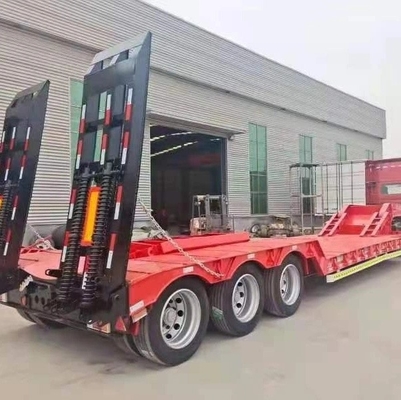 Tray de transporte de tractores a medida Semirremolque 13500X3000X1550 mm 3 Ejes 1 año Servicio postventa