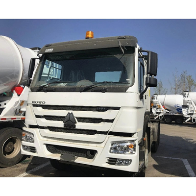 Sinotruk de alta capacidad 6X4 GNC usado Euro 5 Tractor Truck Head con certificación GCC
