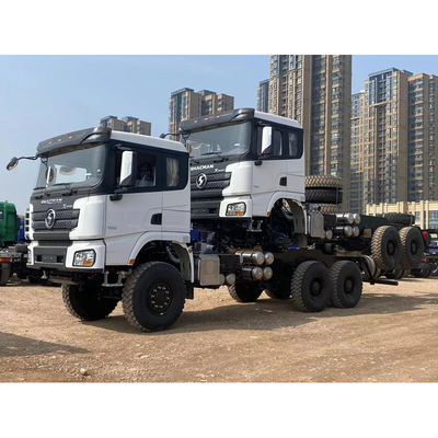 Certificado GCC Camión de GNC de 8,2 toneladas 420 CV Sinotruk HOWO 6*4 Remolque de GNC Camión de cabeza de tractor