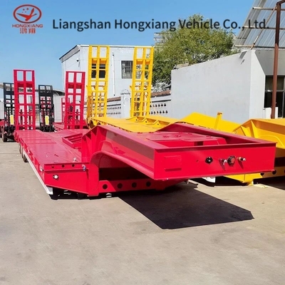 13500X3000X1550 mm 13t Eje de trabajo pesado Cuello de ganso Cargador bajo Cama baja Camión Lowboy Camión semirremolque de cama baja