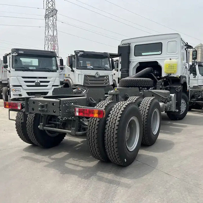 Diseño de neumáticos sin tubos Suministro Shacman X3000 Segmento de camión tractor camión pesado con mejor