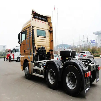Semi-remolque, tractor, camión, primera máquina móvil de alta capacidad y bajo mantenimiento