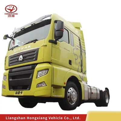 Sinotruk HOWO Tractores camiones de descarga con silla de conducción y buena condición