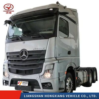Diseño de neumáticos sin tubos Sinotruck HOWO Tractor Head Wheel Dirección a mano derecha Tractor Truck