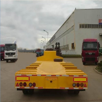 Hecho con 3 ejes de cama baja de remolque 40FT Semi-remolque Lowboy con neumáticos 12r22.5 y marco de hierro