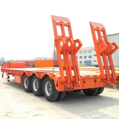 Servicio postventa de 3 años Camión de cama baja Trailer cuello de ganso Lowboy Camión de cama plana Semi-trailer