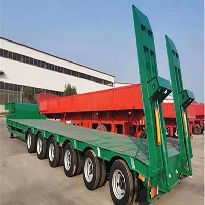 Camiones con semirremolque de tipo MacPherson para el transporte de equipos pesados