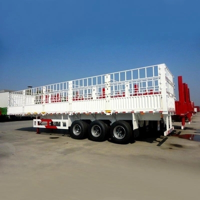 Trampolín 1820 mm Mejor vendedor Carga de transporte de ganado bovino oveja 3 ejes 4 ejes Semi remolque de cerca