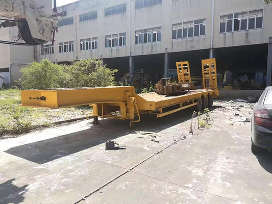 Pierna de aterrizaje manual 5 Ejes 80 toneladas Remolque de carga baja para transportar excavadora grúa